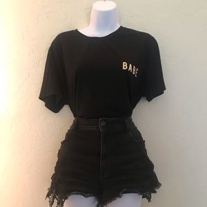 WOMEN’S BABE T-SHIRT